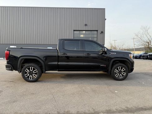 Used 2021 GMC Sierra 1500 AT4 image 2