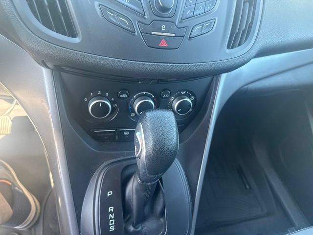 Used 2015 Ford Escape SE AWD/4WD image 16