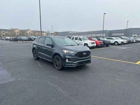 Used 2023 Ford Edge ST-Line image 3