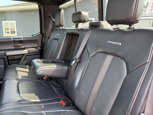Used 2022 Ford F450 Platinum w/ FX4 Off-Road Package AWD/4WD image 42
