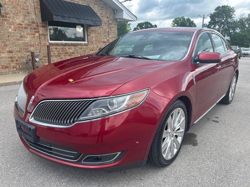 Used 2013 Lincoln MKS AWD image 1