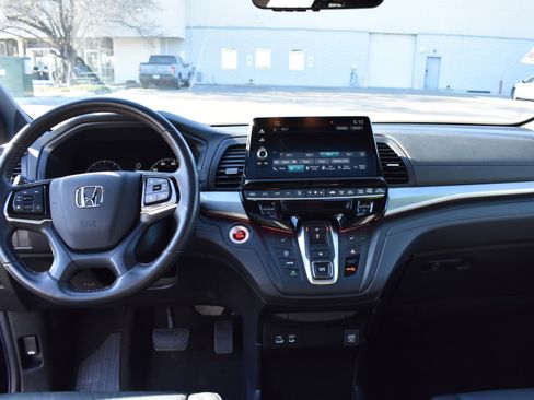 Certified 2025 Honda Odyssey Sport-L image 33