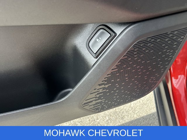 Used 2025 Chevrolet Equinox RS AWD/4WD image 24
