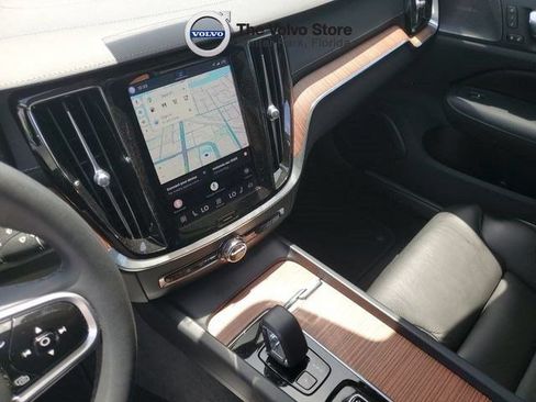 Used 2023 Volvo S60 B5 Ultimate w/ Protection Package Premier FWD image 19