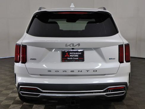 Used 2022 Kia Sorento SX Prestige w/ Panoramic Sunroof Package AWD/4WD image 15