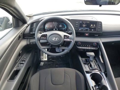 New 2026 Hyundai Elantra SEL Sport Premium image 12