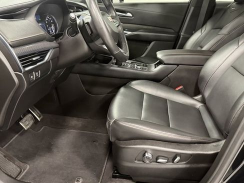 Used 2023 Cadillac XT4 Sport w/ Cold Weather Package image 11