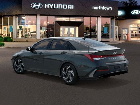 New 2026 Hyundai Elantra SEL Sport Premium FWD image 5