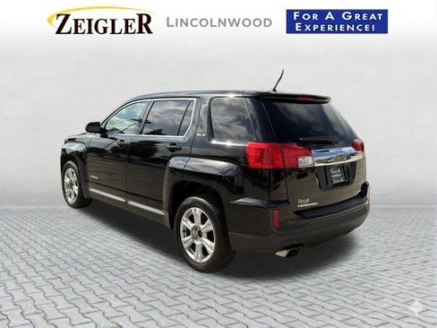Used 2017 GMC Terrain SLE AWD/4WD image 4