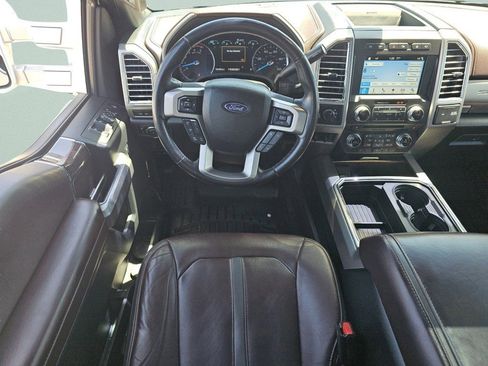 Used 2017 Ford F350 Platinum w/ Platinum Ultimate Package AWD/4WD image 4