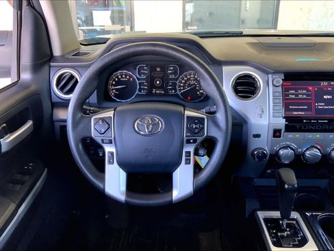 Used 2020 Toyota Tundra SR5 w/ SR5 Upgrade Package image 6
