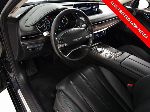 Used 2024 Genesis G80 image 19