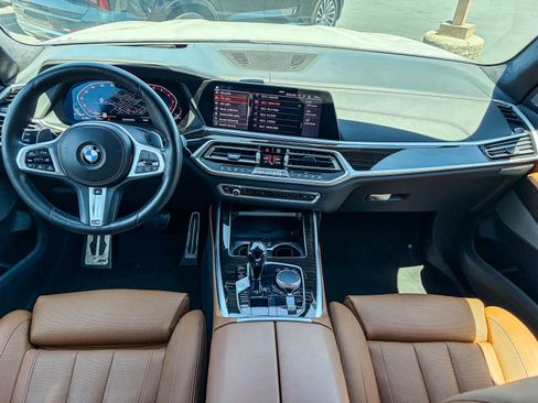 Used 2019 BMW X7 xDrive40i w/ Dynamic Handling Package AWD/4WD image 11