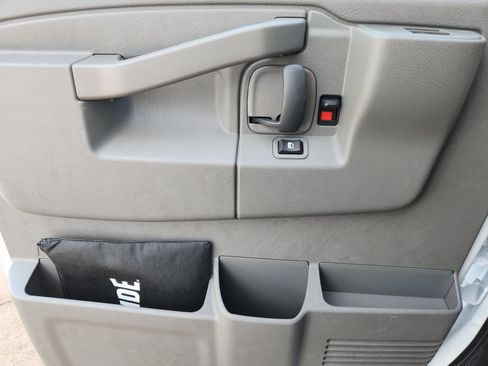 New 2025 Chevrolet Express 3500 w/ Power Convenience Package image 24