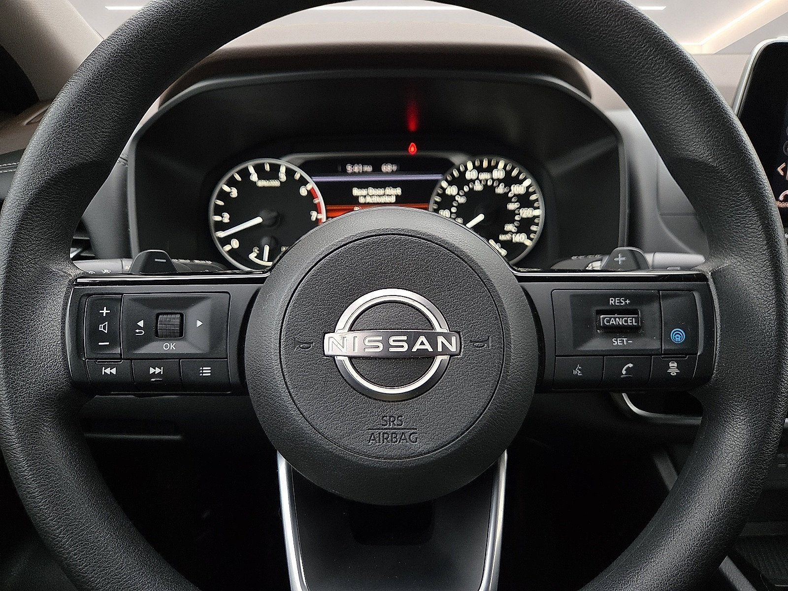Used 2023 Nissan Rogue SV FWD image 24