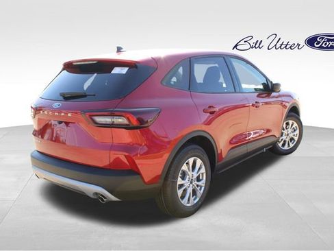 New 2026 Ford Escape Active image 3
