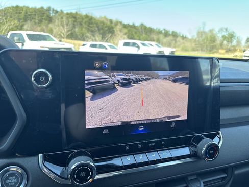 New 2026 Chevrolet Colorado W/T image 17