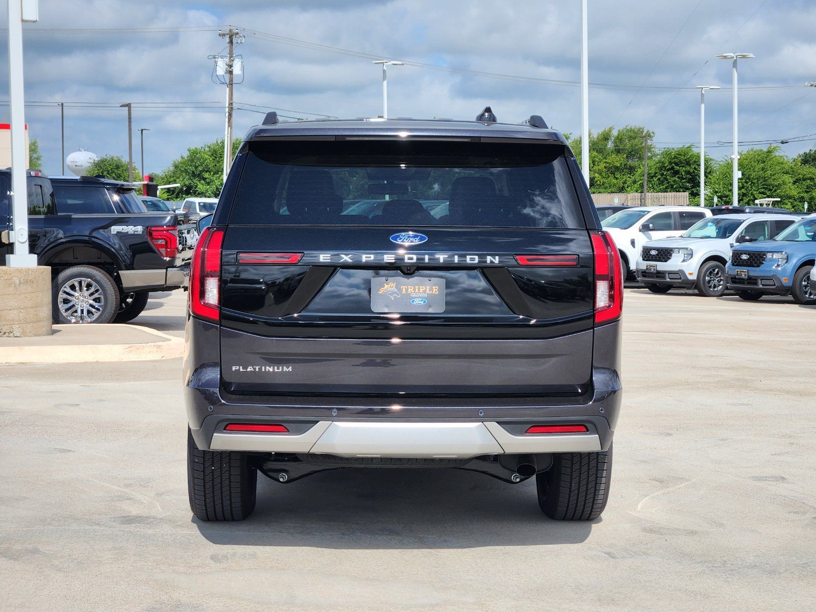 New 2026 Ford Expedition Platinum AWD/4WD image 8