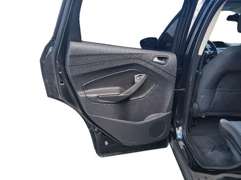 Used 2013 Ford Escape SE FWD image 19