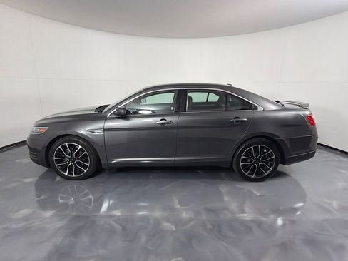 Used 2019 Ford Taurus SEL w/ Equipment Group 201A AWD/4WD image 8