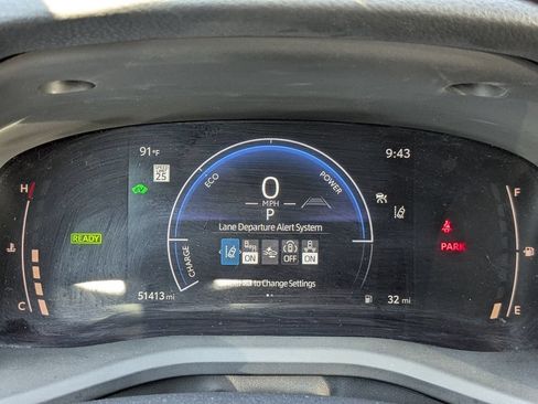 Used 2025 Toyota Camry SE FWD image 25