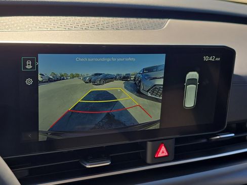 New 2026 Kia Carnival image 24