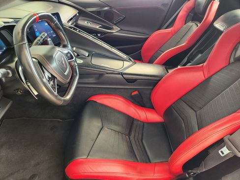 Used 2023 Chevrolet Corvette Stingray Premium Conv w/ Z51 Performance Package RWD image 13