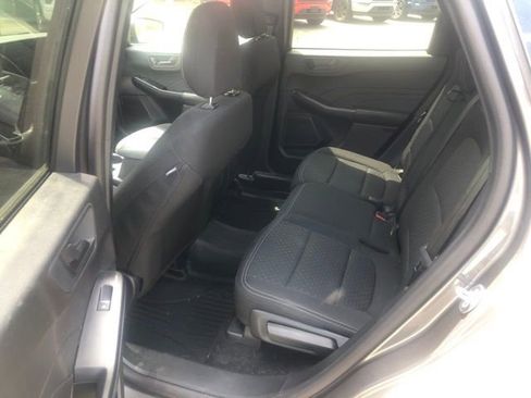 Used 2024 Ford Escape Active w/ Tech Pack #1 AWD/4WD image 7