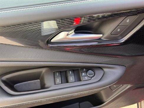 Used 2024 Chevrolet Blazer EV LT image 24