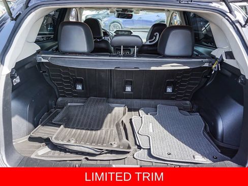 Used 2021 Subaru Crosstrek 2.5i Limited w/ Moonroof Package 2 AWD/4WD image 24