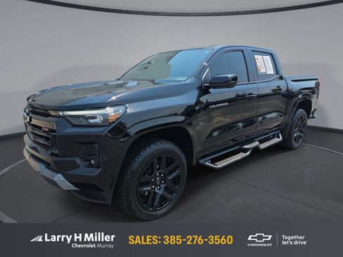 Used 2025 Chevrolet Colorado Z71 w/ Technology Package AWD/4WD image 1