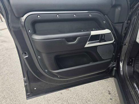 Used 2022 Land Rover Defender 110 X-Dynamic HSE image 22