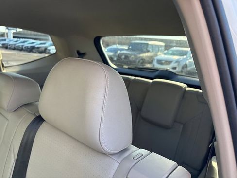 Used 2021 Volkswagen Atlas SEL image 9