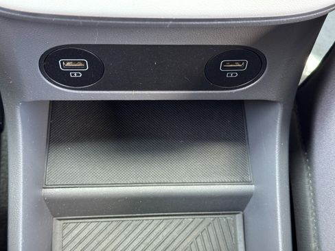 Used 2024 Hyundai Ioniq 5 SE image 27