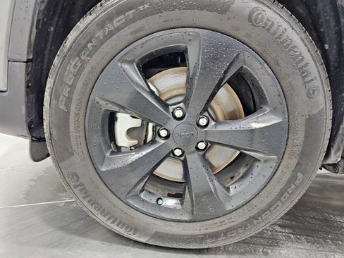 Used 2021 Jeep Cherokee Latitude image 8