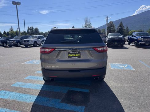 Used 2020 Chevrolet Traverse RS AWD/4WD image 6