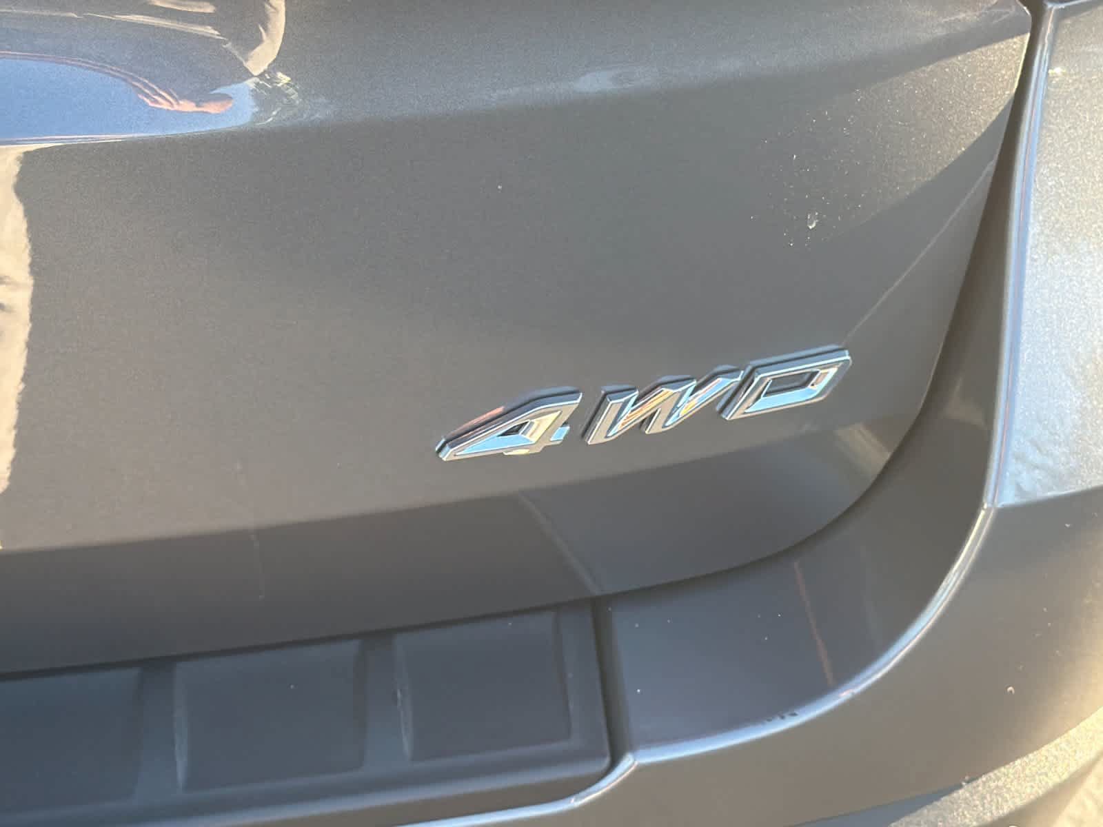 Used 2025 Ford Explorer ST-Line w/ ST-Line Street Pack AWD/4WD image 32
