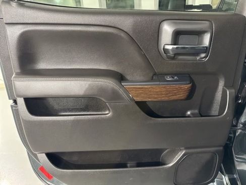 Used 2019 GMC Sierra 3500 Denali w/ Duramax Plus Package image 18