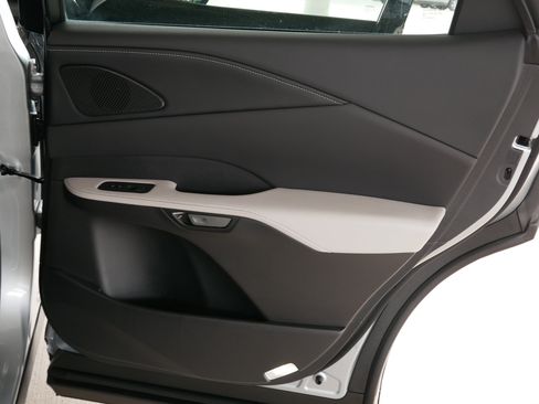 Used 2025 Lexus RX 350 w/ Convenience Package image 18