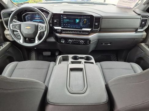 Used 2023 Chevrolet Silverado 1500 LT AWD/4WD image 22