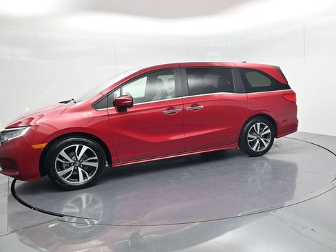 Used 2024 Honda Odyssey Touring image 4
