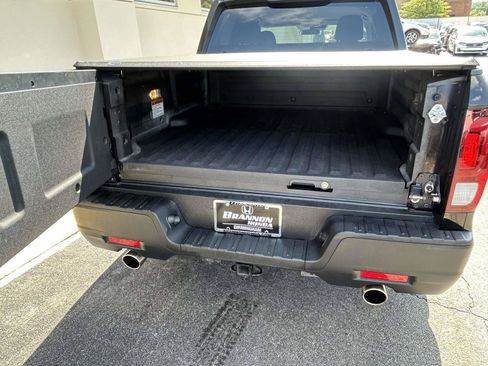 Certified 2023 Honda Ridgeline Sport image 8