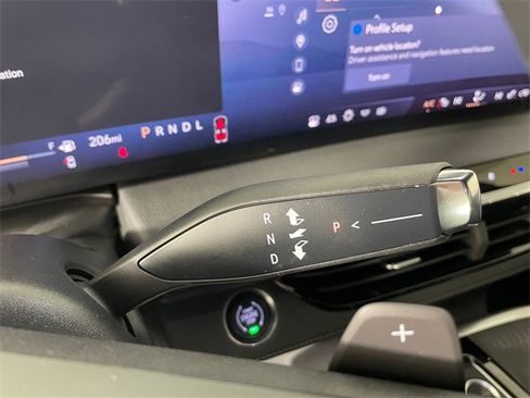 Used 2025 Buick Enclave Sport Touring w/ Super Cruise Package image 11