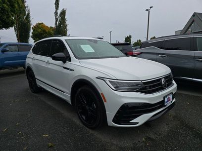 Used 2022 Volkswagen Tiguan SE R-Line