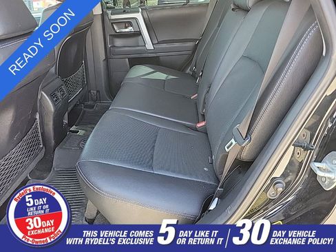Used 2022 Toyota 4Runner Limited AWD/4WD image 10