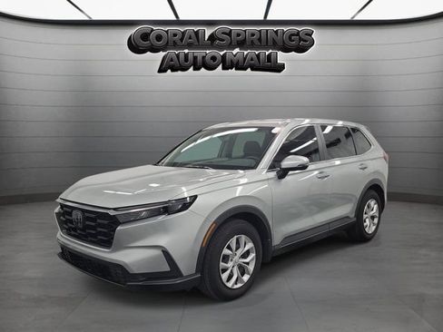 Used 2025 Honda CR-V LX image 3