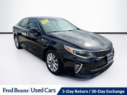 Used 2018 Kia Optima S w/ Panoramic Sunroof Package