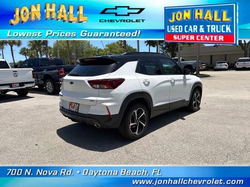 Used 2023 Chevrolet TrailBlazer RS w/ Convenience Package FWD image 12
