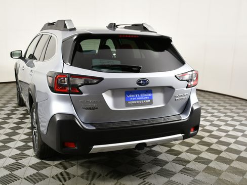 Used 2024 Subaru Outback Touring XT image 7
