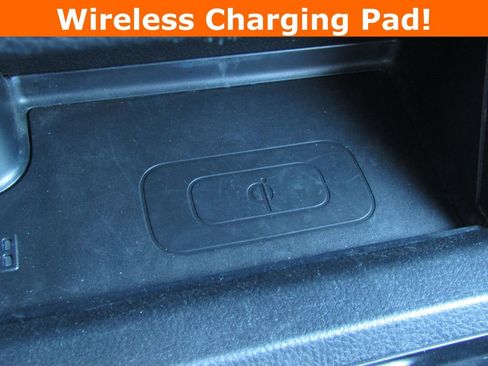 Used 2023 Toyota Tacoma TRD Off-Road w/ Technology Package image 16